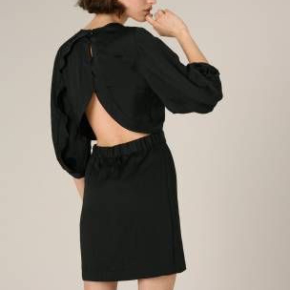 Session Pebble Beach Open Back Backless Pouf Sleev - image 1